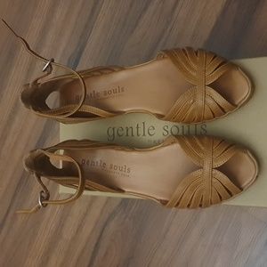Leather gentle souls Demi wedge sandals